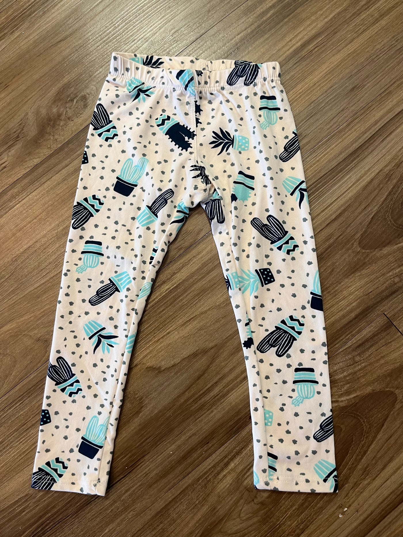 Dot Dot Smile Cactus Leggings